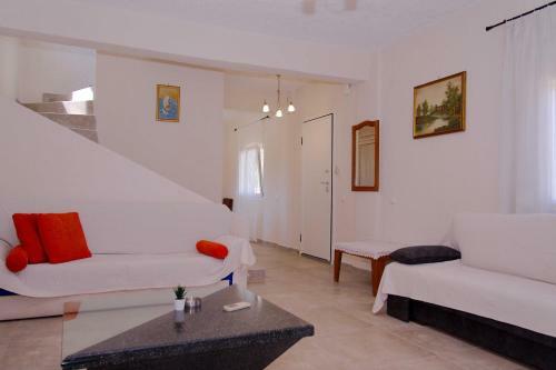 Villa Elina By Golden Residence