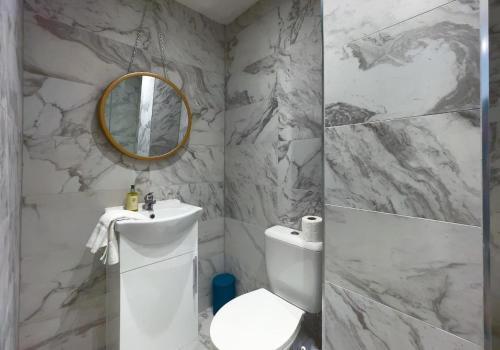 Apartamento A Stones Throw By My Getaways