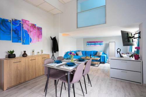 Electra Modern Apartment With Cozy Garden