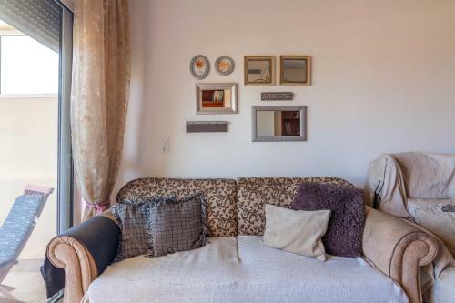 Comfortable Apartment For 3 Ppl With Sea View