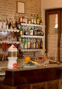Hotel Ristorante Casa Rossa