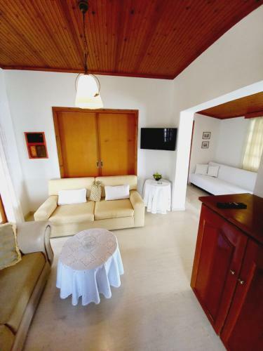 Ekie Apartment 2 With Sea View