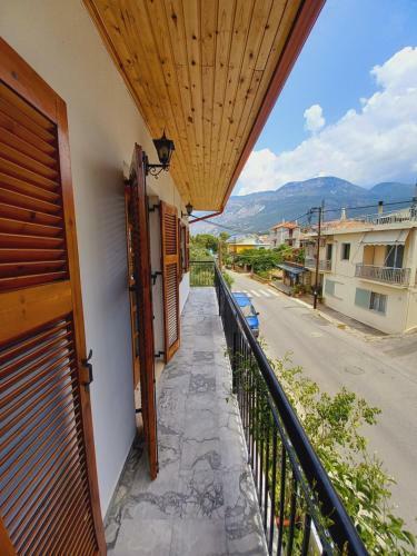 Ekie Apartment 2 With Sea View