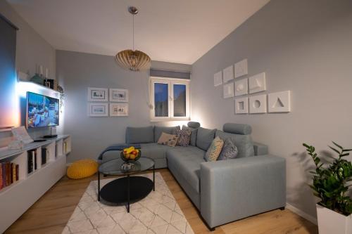 Artist's Apartment With Stunning Sea View