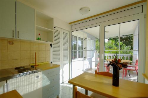 Apartamento Murter-slanica Beach Id 928
