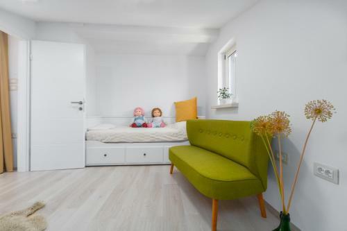 Peroj's Green Oasis - Holiday Home