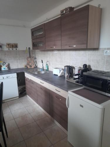 Op�l Apartman