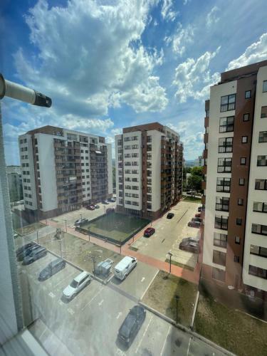 Maxims Luxurious Apartment With Large View