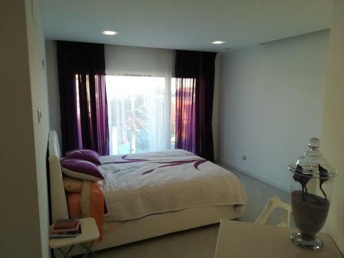 Arriba Beach & Country Villa