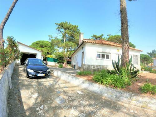 Sintra V4 House With Garden In Colares