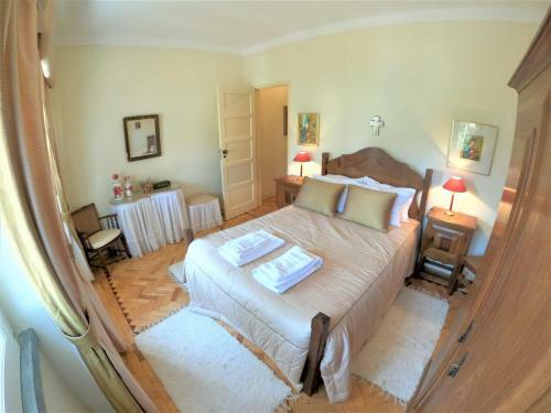 Sintra V4 House With Garden In Colares