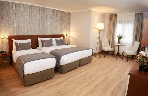 Hotel M?ra Otel Alsancak