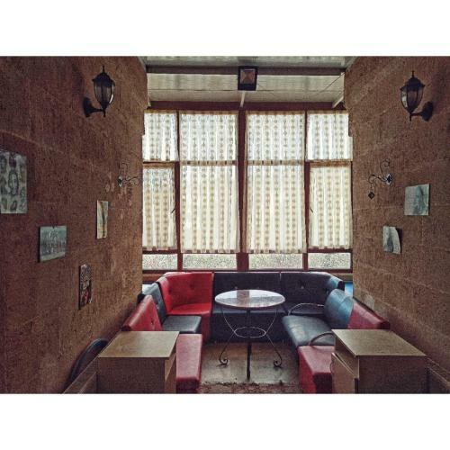Arnovalley Hotel