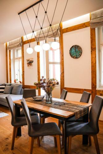 Trio Apartm�ny - Vila Koll�r