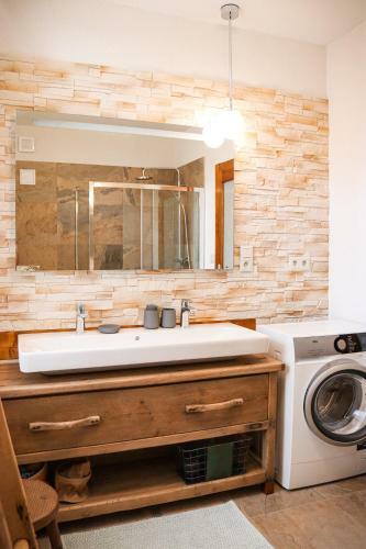 Trio Apartm�ny - Vila Koll�r