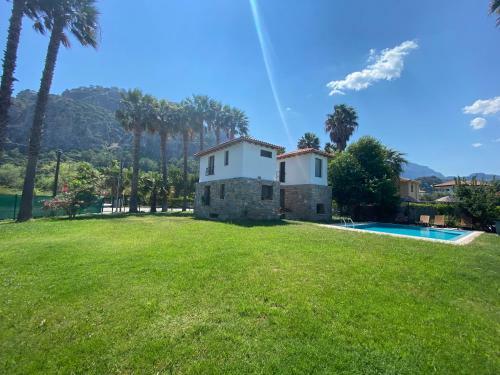 Villa Merry - Dalyan Stonehouse With Palmtrees, 50m To River
