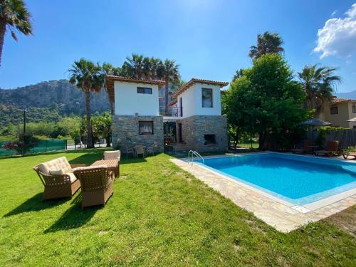 Villa Merry - Dalyan Stonehouse With Palmtrees, 50m To River