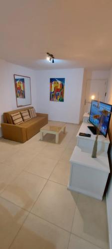 Apartamento Departamento Con Cochera Pilay