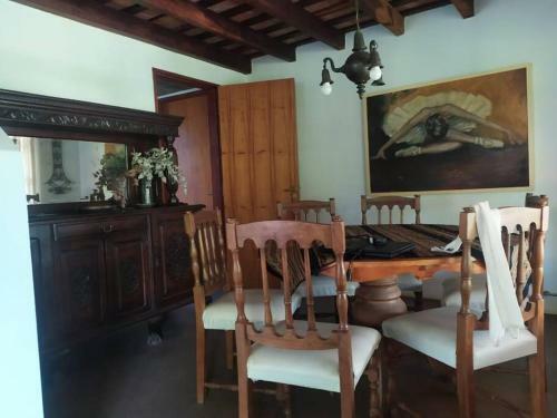 Casa En Barrio Privado 3 Dorm. / 3 Ba�os / Piscina