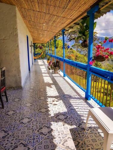 Hacienda Sagrada - Cascada El Tagual