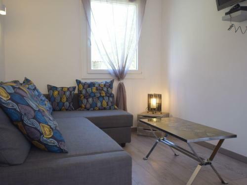 Lodge Holiday Home Chassille Lagorce