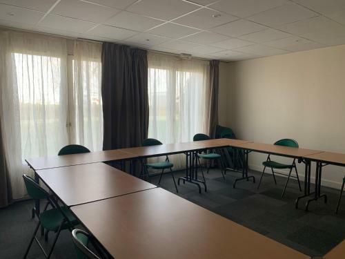 Hotel Campanile Ch�teauroux - Saint-maur