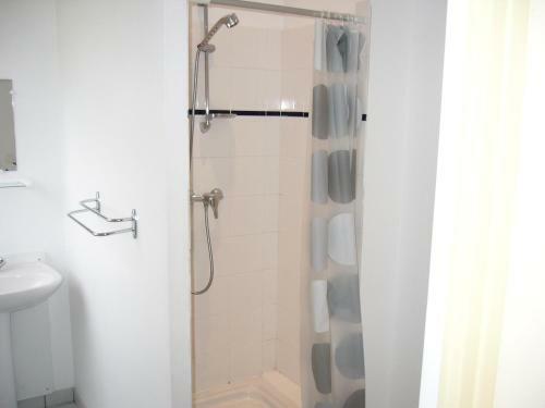 Hostal La Maison De Kerdi�s