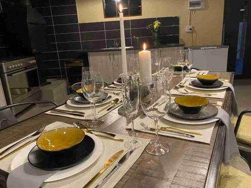 Hostal 74 On Retief Guesthouse