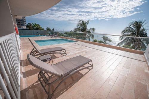 Modern Apartment With Spectacular Sea View.