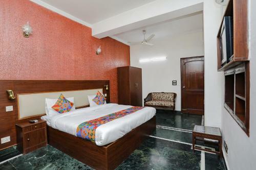 Hotel Fabexpress Primero I