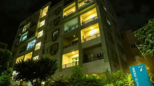 Hotel White Fern Stays