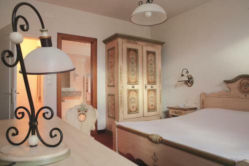 Hotel Logis H�tel Restaurant La Charrue