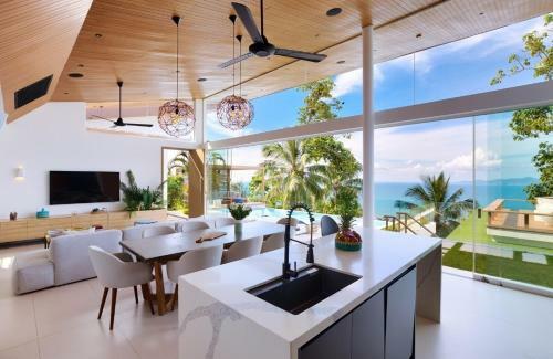 Villa Venice / Pacific Palissade