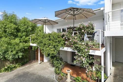 Luxury Lorne