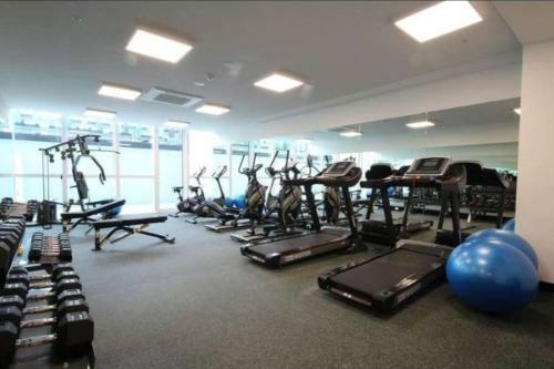 Apartamento Luxury Unit With Parking Spot And Wifi Next To Cbd