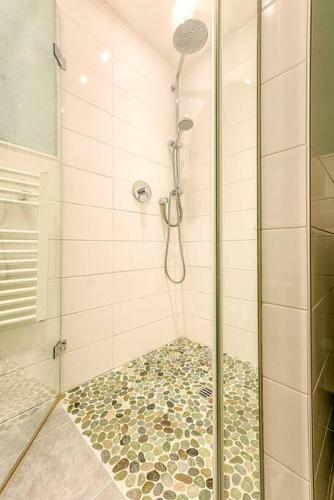 Apartment Else