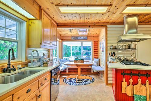 Beautiful Cottage, Steps To Downtown Murphys!