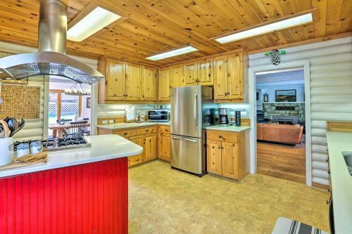 Beautiful Cottage, Steps To Downtown Murphys!