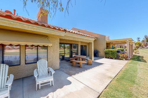 Palm Desert Resorter 16-18