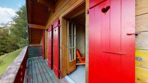 Les Chanterelles Cosy & Quiet Chalet 12 Pers