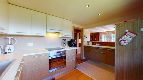 Les Chanterelles Cosy & Quiet Chalet 12 Pers