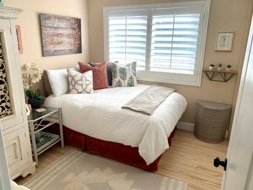 Canyon View Tranquil Oasis With Private Pool And Gorgeous Sunsets