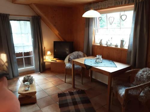 Apartamento Fewo Holzwurm