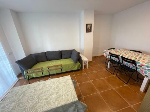 Apartamento La Cala Del Moral, Playa Primera Linea 1
