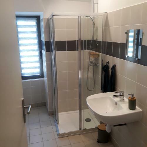 Posada Auberge Du Th�l�me