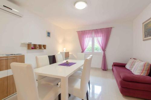 Holiday Home In Blato Insel Korcula 6411