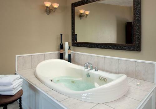 Bed & Breakfast Huron House
