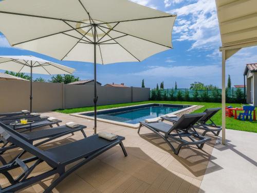 Holiday Home Villa Lea