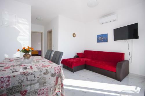 Apartments Happy Holiday