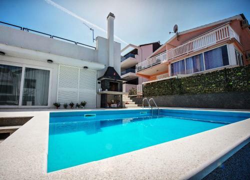 Holiday Home Nepi - With Pool